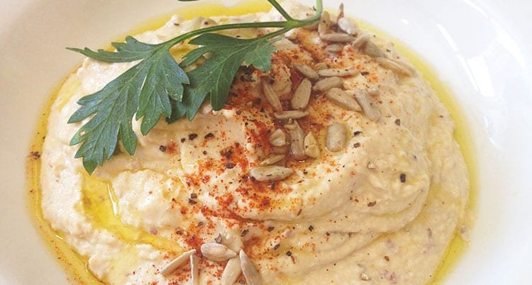 Spicy Sprouted Chickpea Hummus