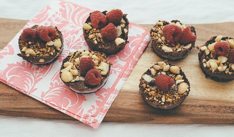 Mini Vegan Chocolate Macadamia Cheesecakes