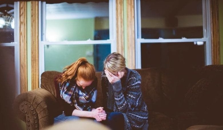 How to help your friends feeling grief
