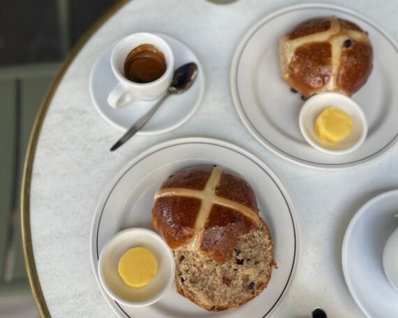 Hot cross buns