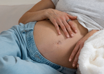 Mum wearing an Oura ring
